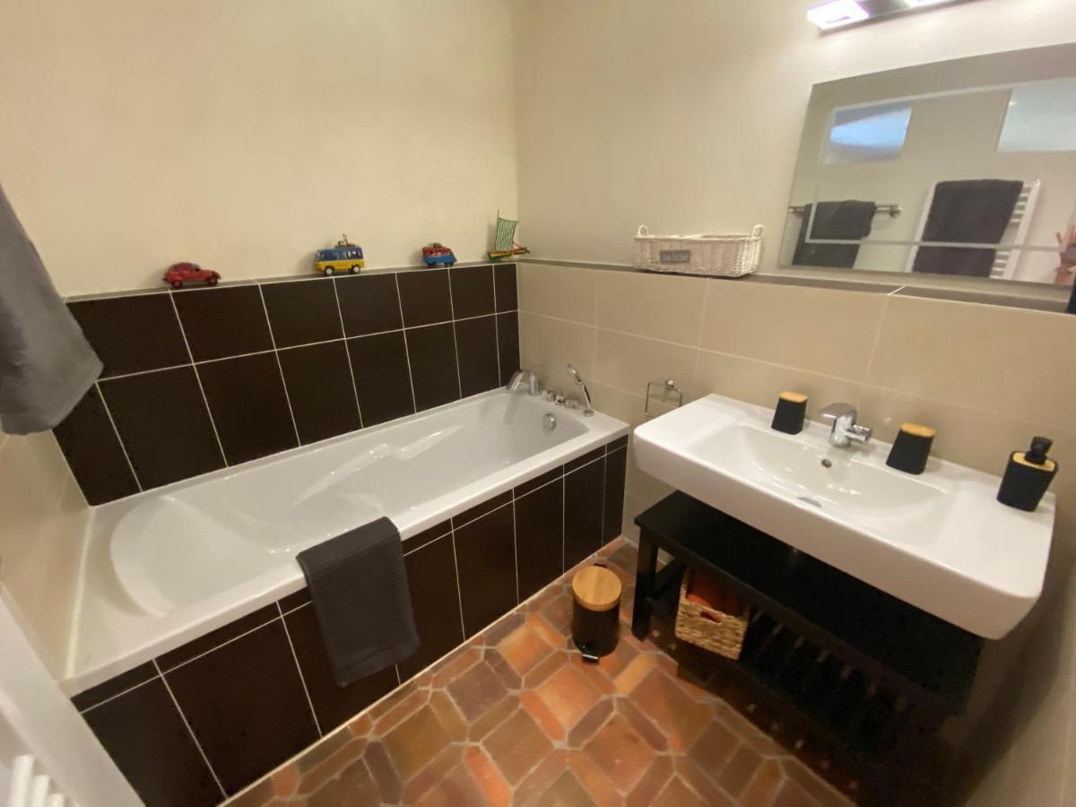 Les Loges De Yoff Bed & Breakfast Ambon Eksteriør bilde